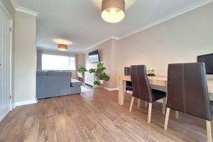 Dining Room - click for photo gallery